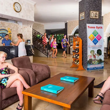 Apartmanhotel Kleopatra Tower 2*