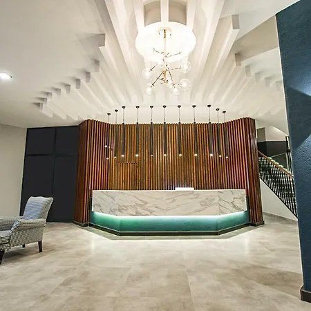 Kleopatra Tower Aparthotel