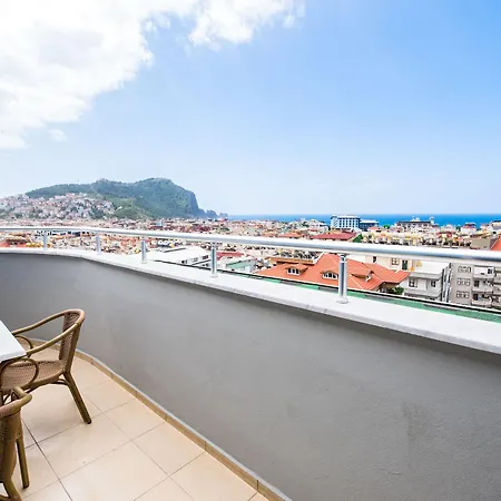 Hotel apartamentowy Kleopatra Tower 2*