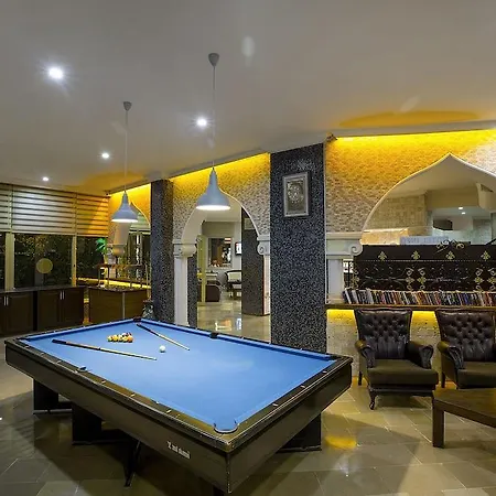 Kleopatra Tower Hotel apartamentowy Alanya